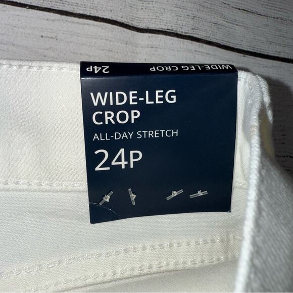 J. Crew NWT Women's Wide Leg Crop Jeans with All-Day Stretch White Sz 24P Petite - Picture 8 of 10